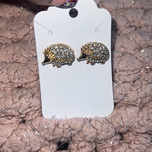 Rhinestone hedgehog earrings • handcrafted • gold tones • bling earrings - Picture 3 of 4